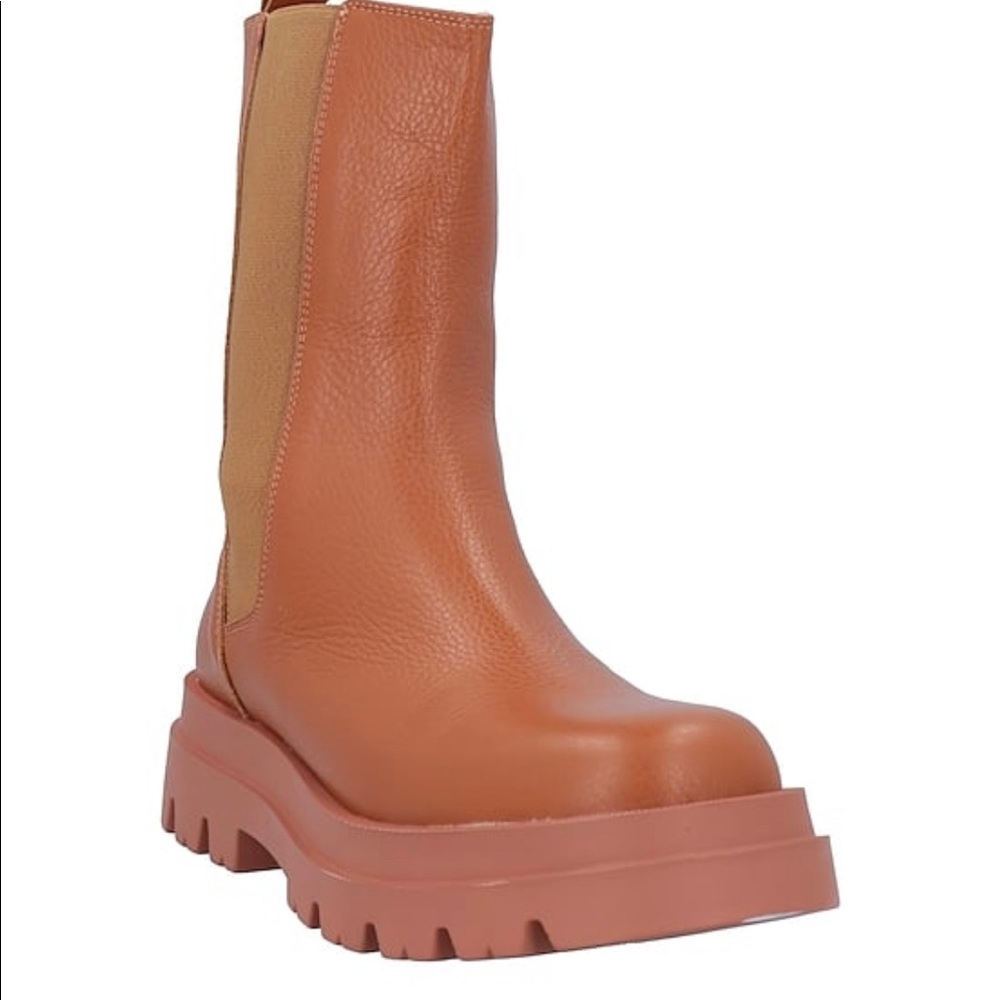 BRAND NEW with Box| Lemaré | Tan Soft Leather Chelsea Ankle Boot | Size 39 (9)